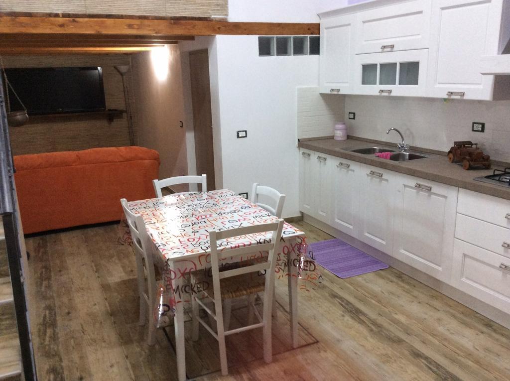 Апартаменты Monolocale Per Vacanze Кастелламмаре-дель-Голфо Номер фото